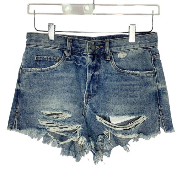 Blanknyc 26 The Barrow Distressed Denim Shorts Festival Beach - Picture 1 of 9